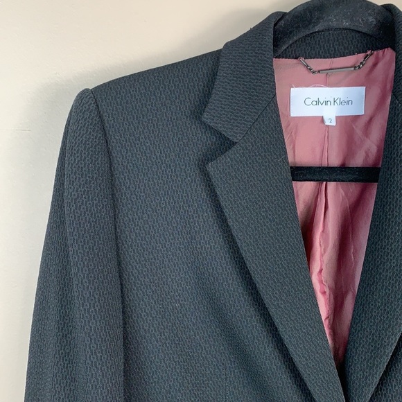 Calvin Klein black textured single button blazer - Picture 2 of 8